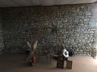 Image 9 / 53